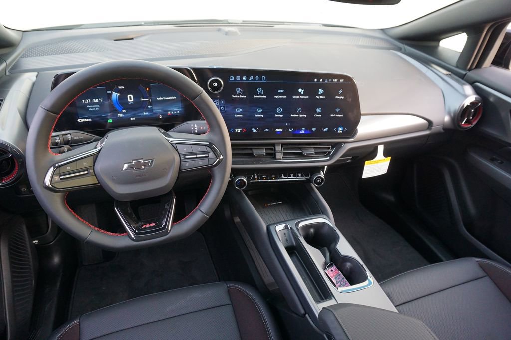 New 2026 Chevrolet Equinox EV RS FWD image 13
