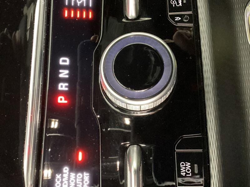 Used 2024 Jeep Grand Cherokee Trailhawk w/ Advanced Protech Group II image 29