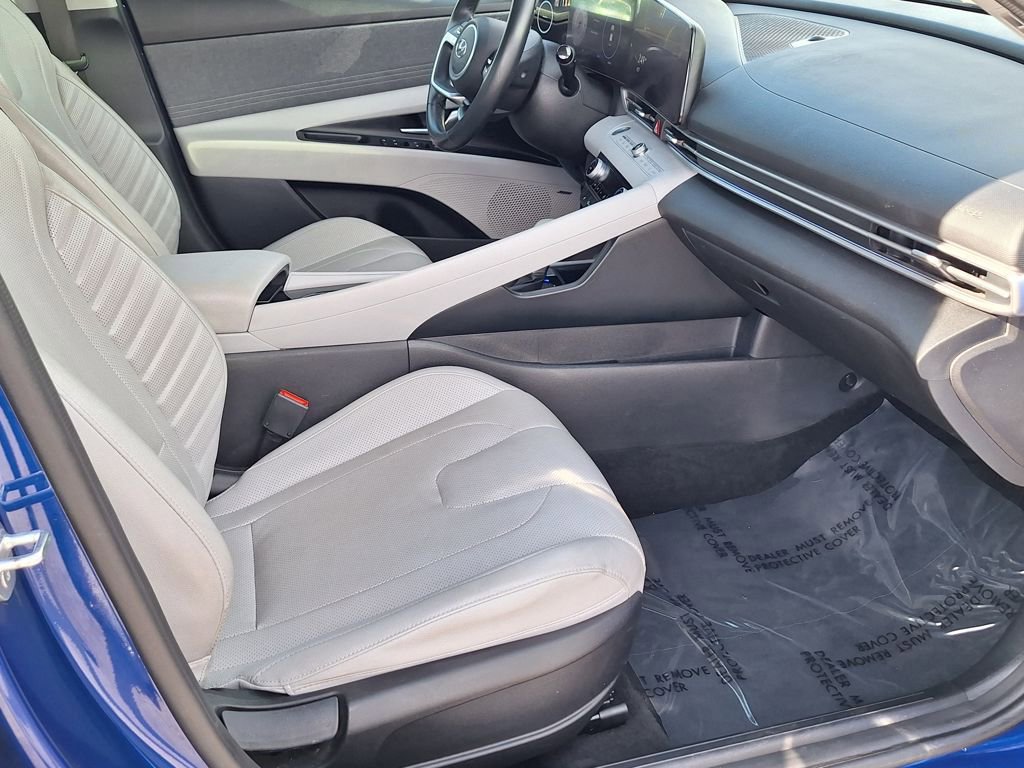 Certified 2021 Hyundai Elantra Limited image 28