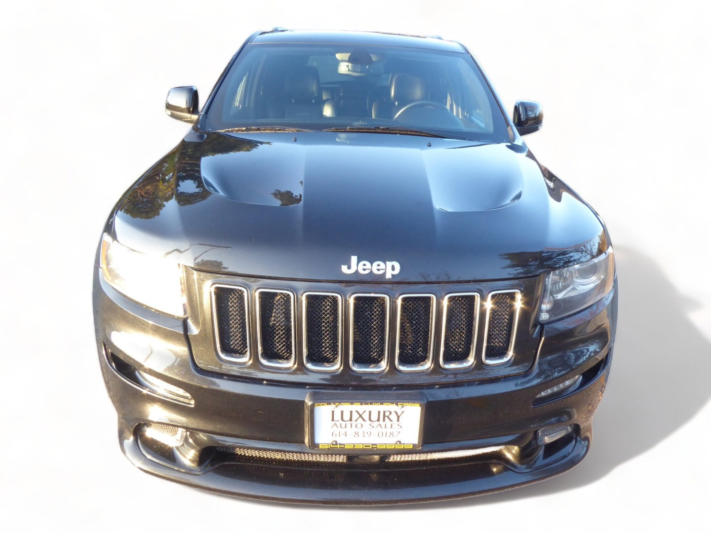 Used 2012 Jeep Grand Cherokee SRT8 w/ Luxury Group II image 4