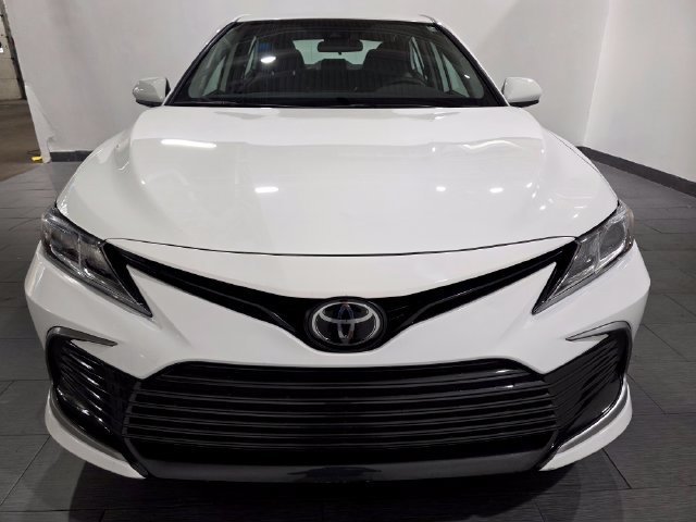 Used 2024 Toyota Camry LE FWD image 8