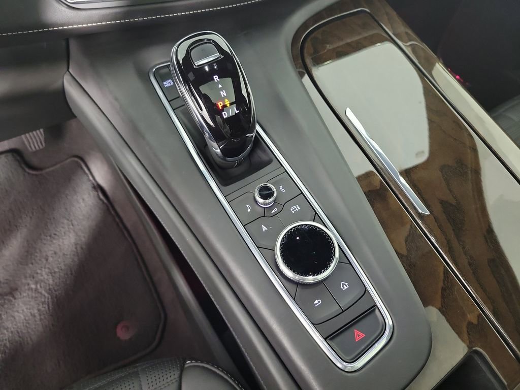 Certified 2023 Cadillac Escalade Premium Luxury Platinum image 29