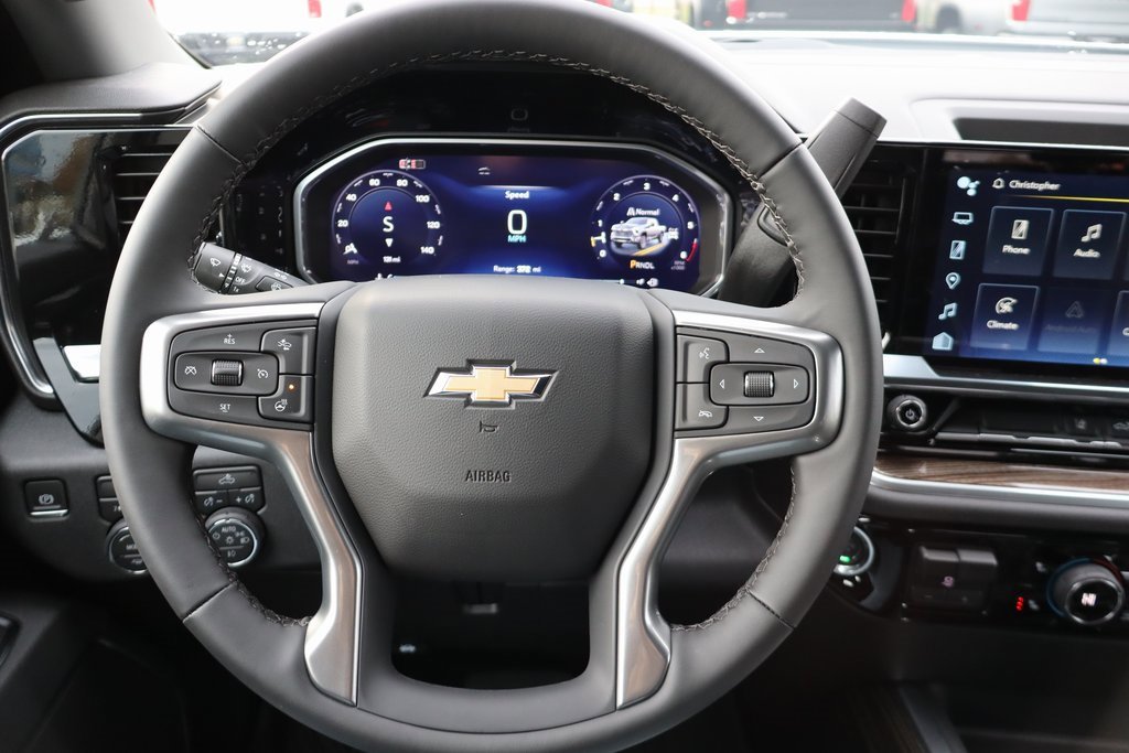 Used 2026 Chevrolet Silverado 2500 LT image 5