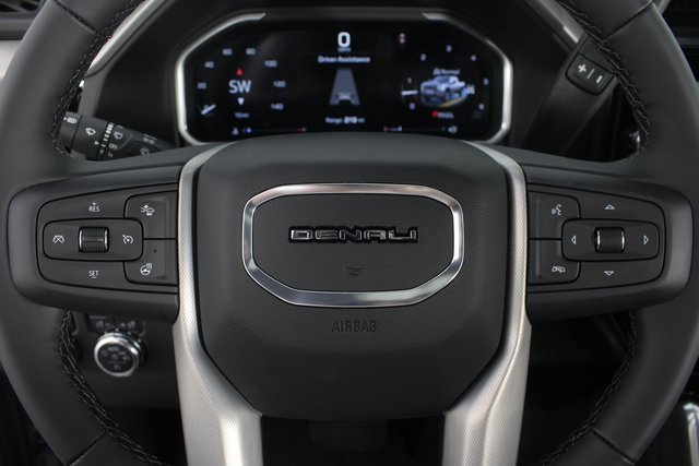 New 2026 GMC Sierra 2500 Denali w/ Denali Reserve Package image 15
