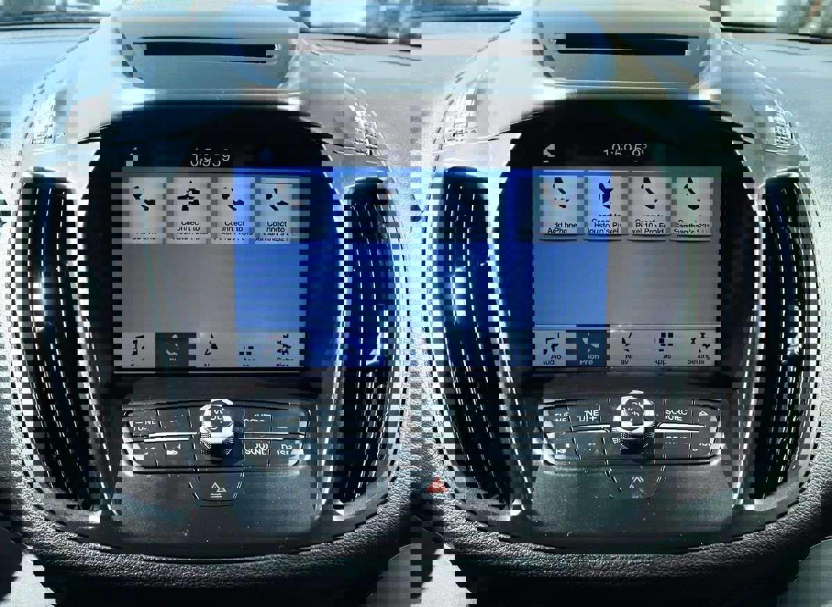 Used 2018 Ford Escape SE image 46