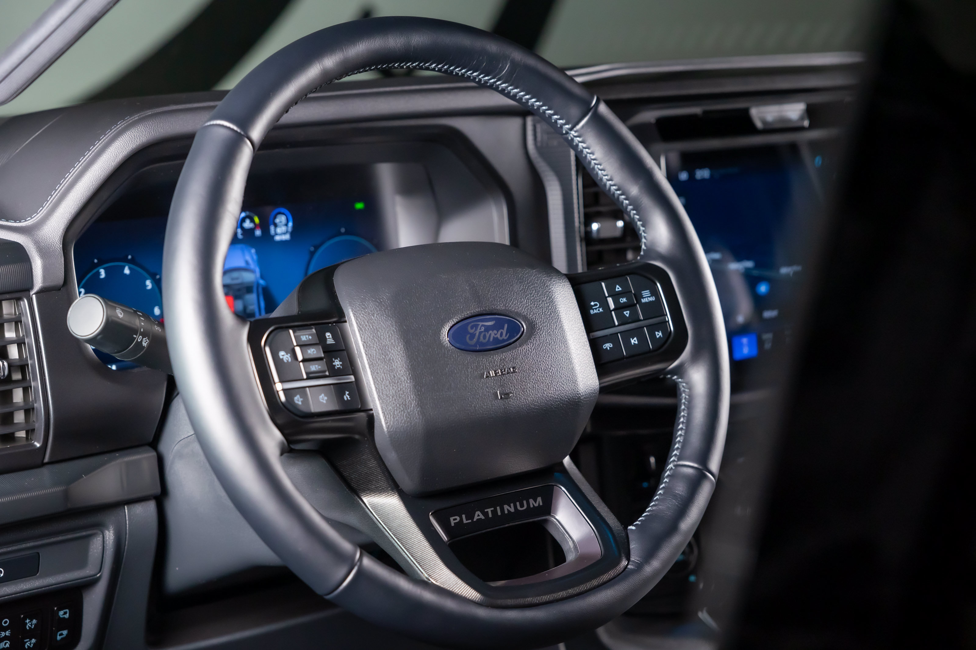 Used 2025 Ford F150 Platinum w/ Equipment Group 702A High AWD/4WD image 37