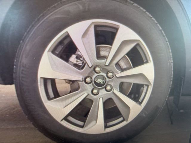 Used 2025 Ford Escape Platinum image 13