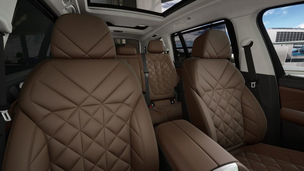 New 2026 BMW X7 xDrive40i w/ Executive Package image 11