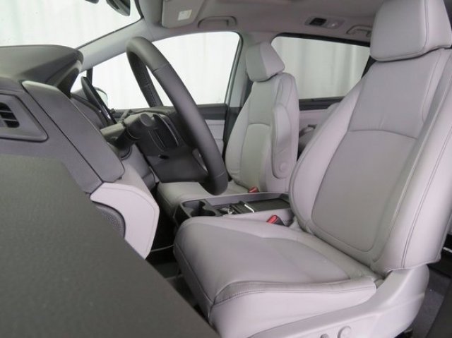 Used 2024 Honda Odyssey EX-L image 9
