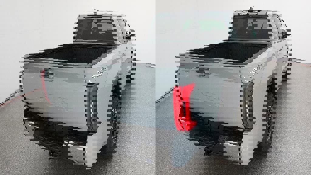 New 2026 Toyota Tundra SR5 image 8