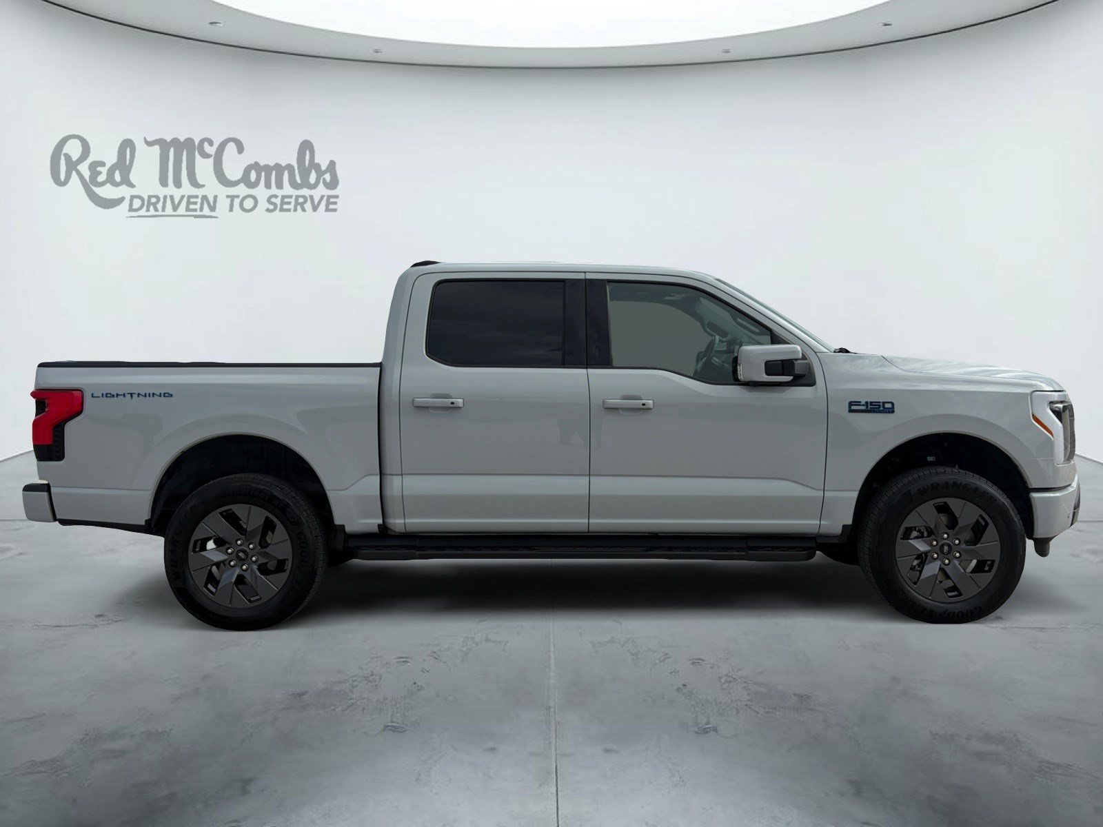 Certified 2024 Ford F150 Lightning Lariat AWD/4WD image 4