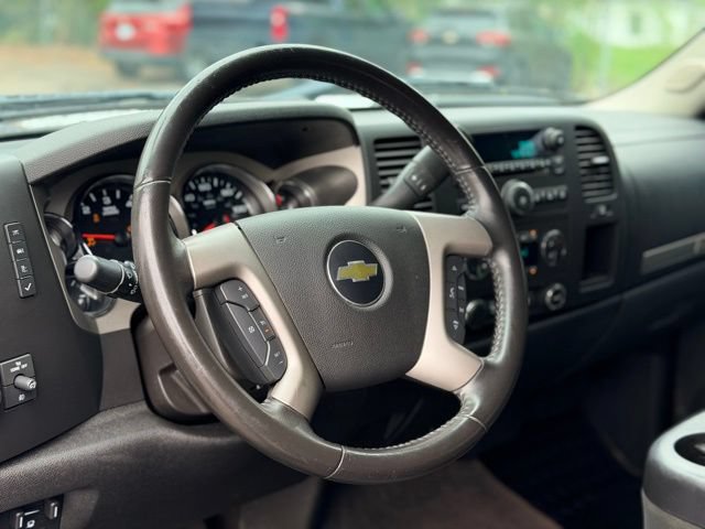 Used 2013 Chevrolet Silverado 1500 LT w/ All-Star Edition AWD/4WD image 8