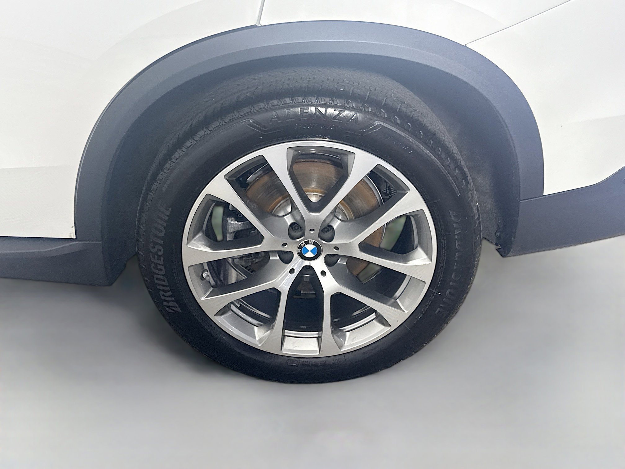 Used 2026 BMW X5 sDrive40i RWD image 37