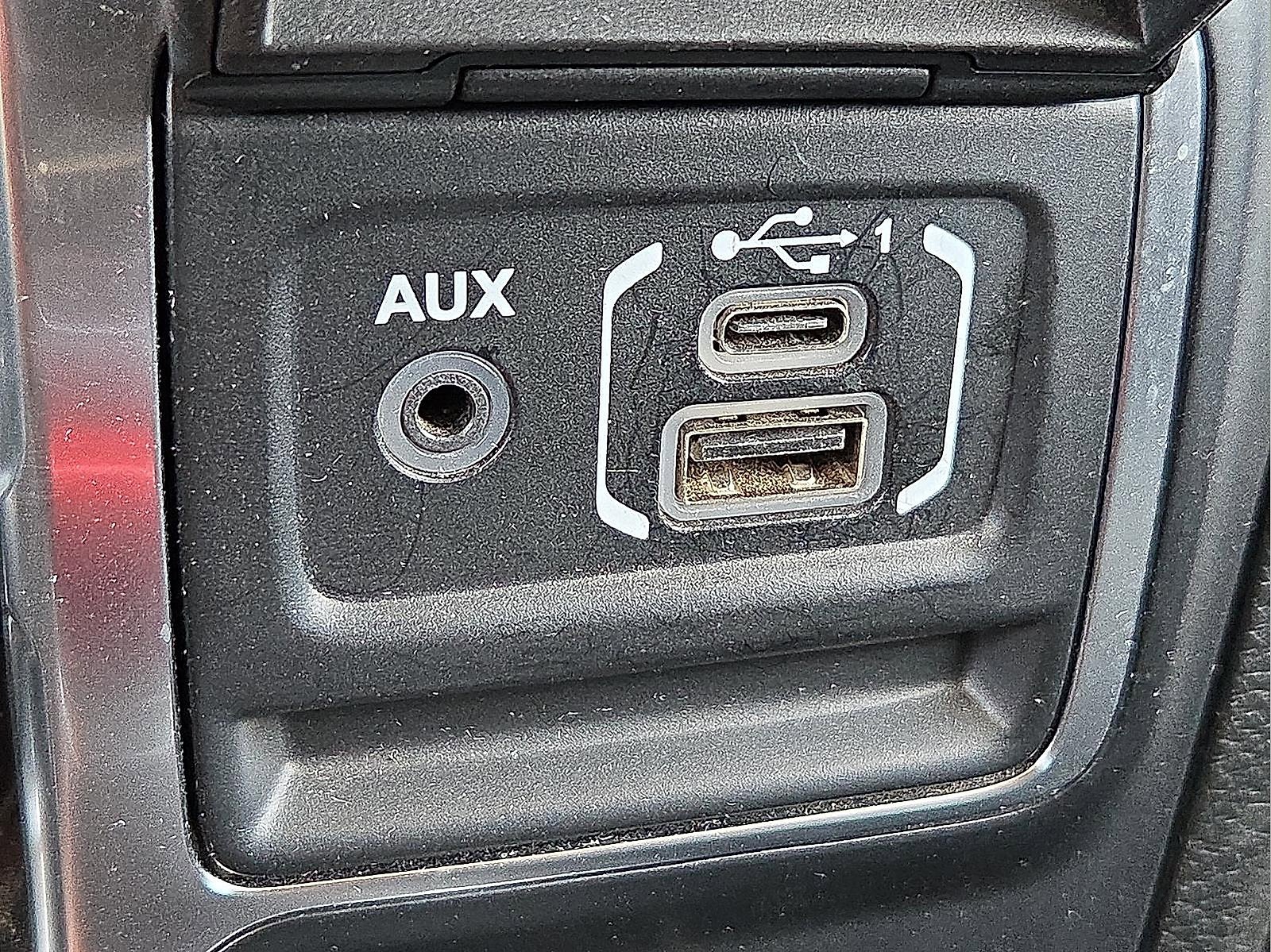 Used 2022 Jeep Wrangler Unlimited Sport image 17