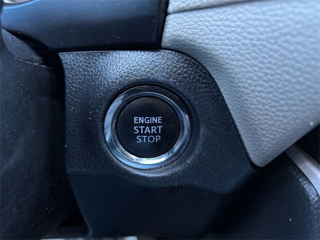 Used 2021 Toyota RAV4 XLE image 37