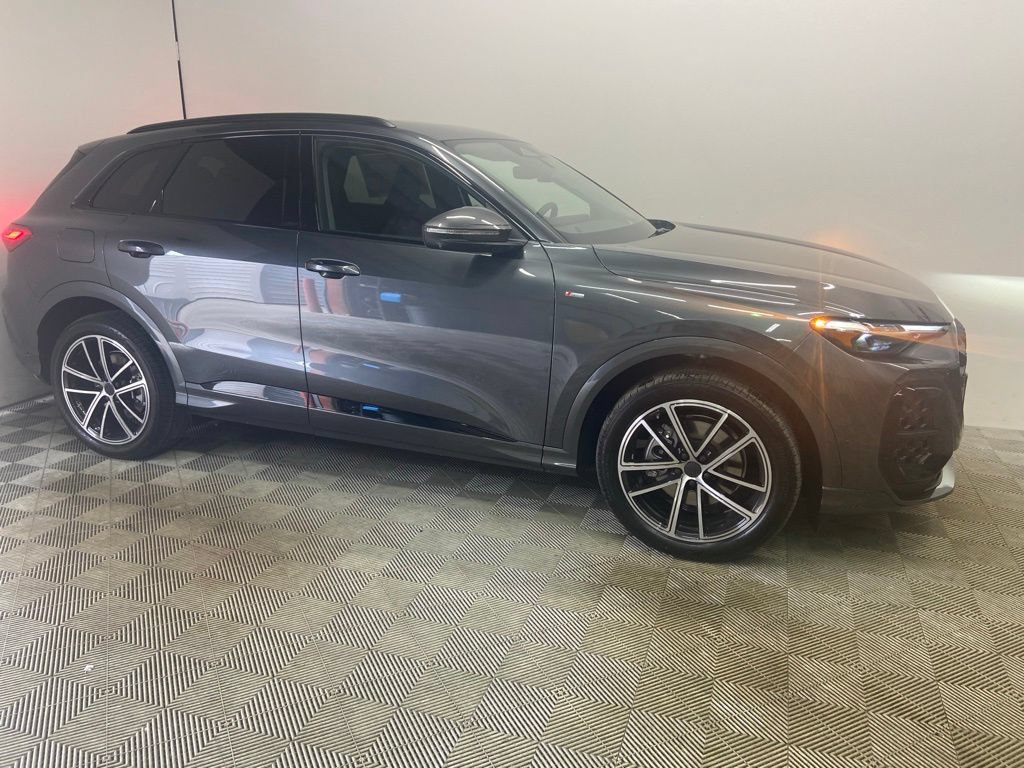 New 2026 Audi Q5 Prestige