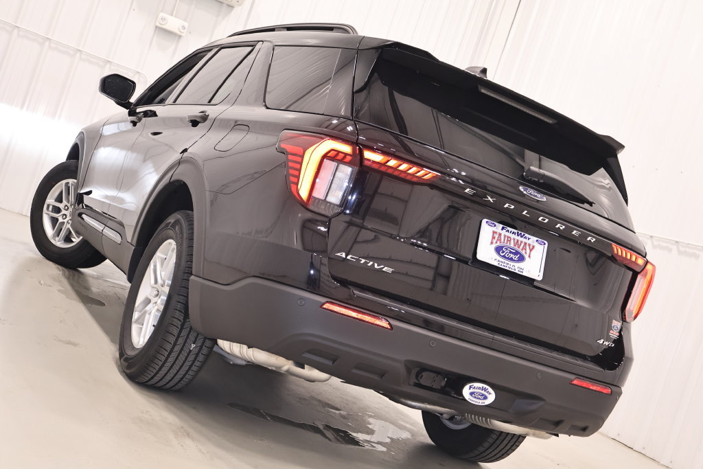 New 2026 Ford Explorer Active AWD/4WD image 31