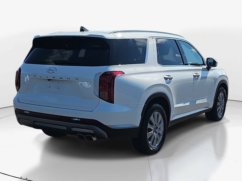 Used 2025 Hyundai Palisade SEL FWD image 6