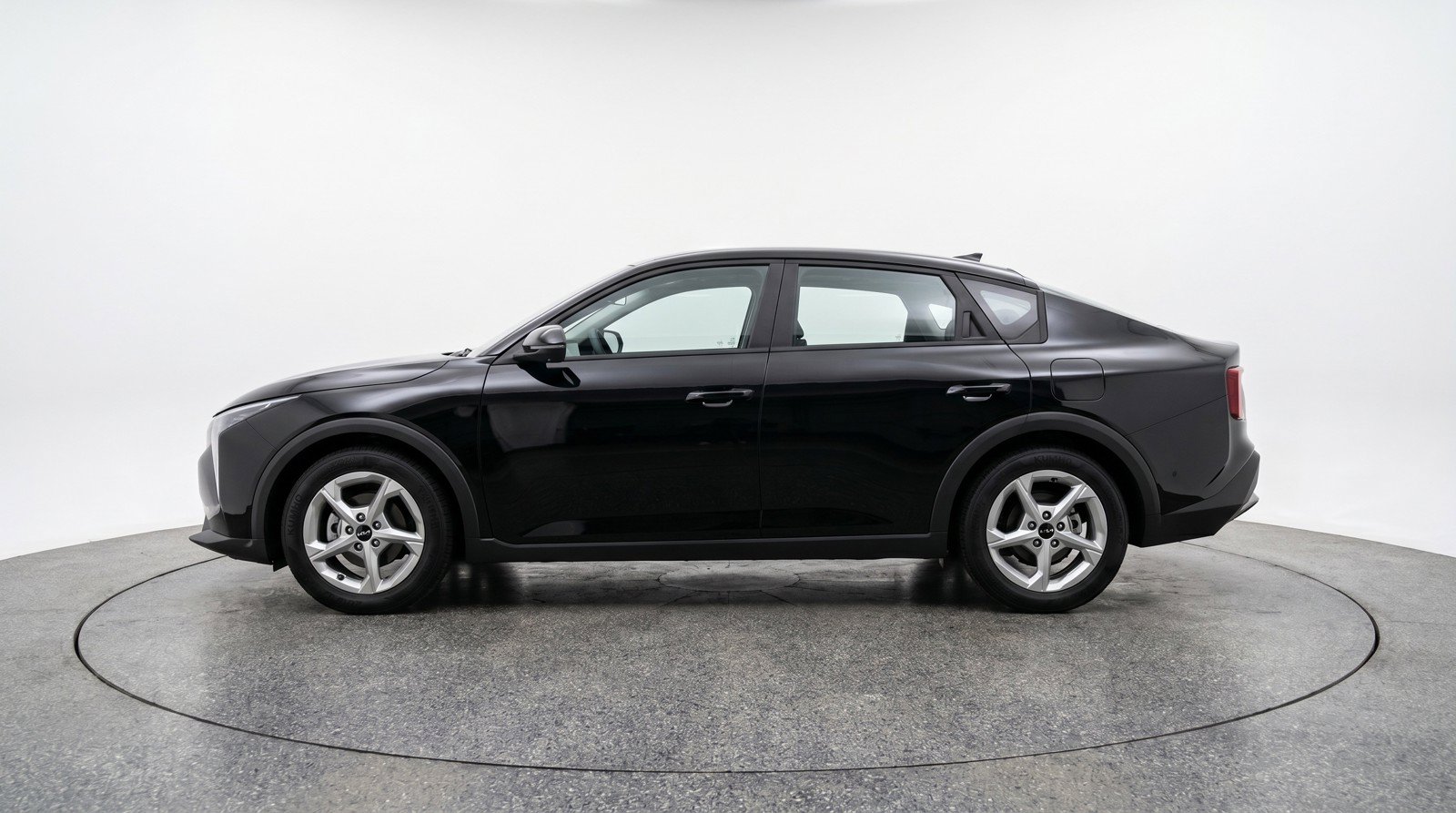 Used 2025 Kia K4 FWD image 5