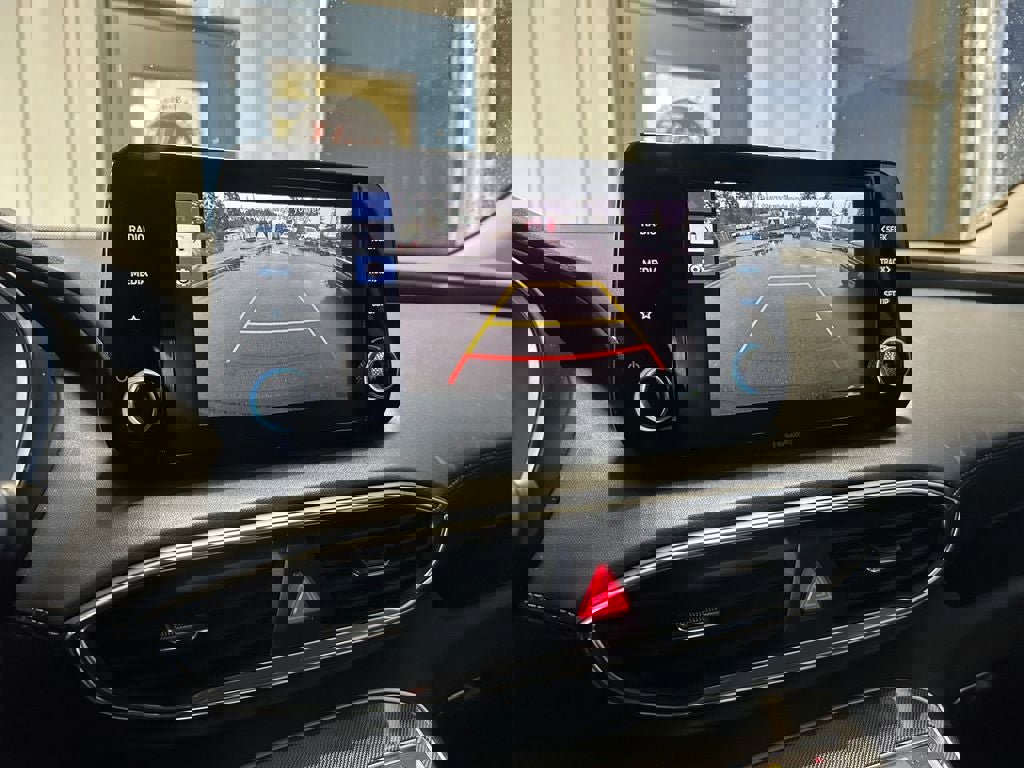 Used 2022 Hyundai Santa Fe SEL Convenience image 19