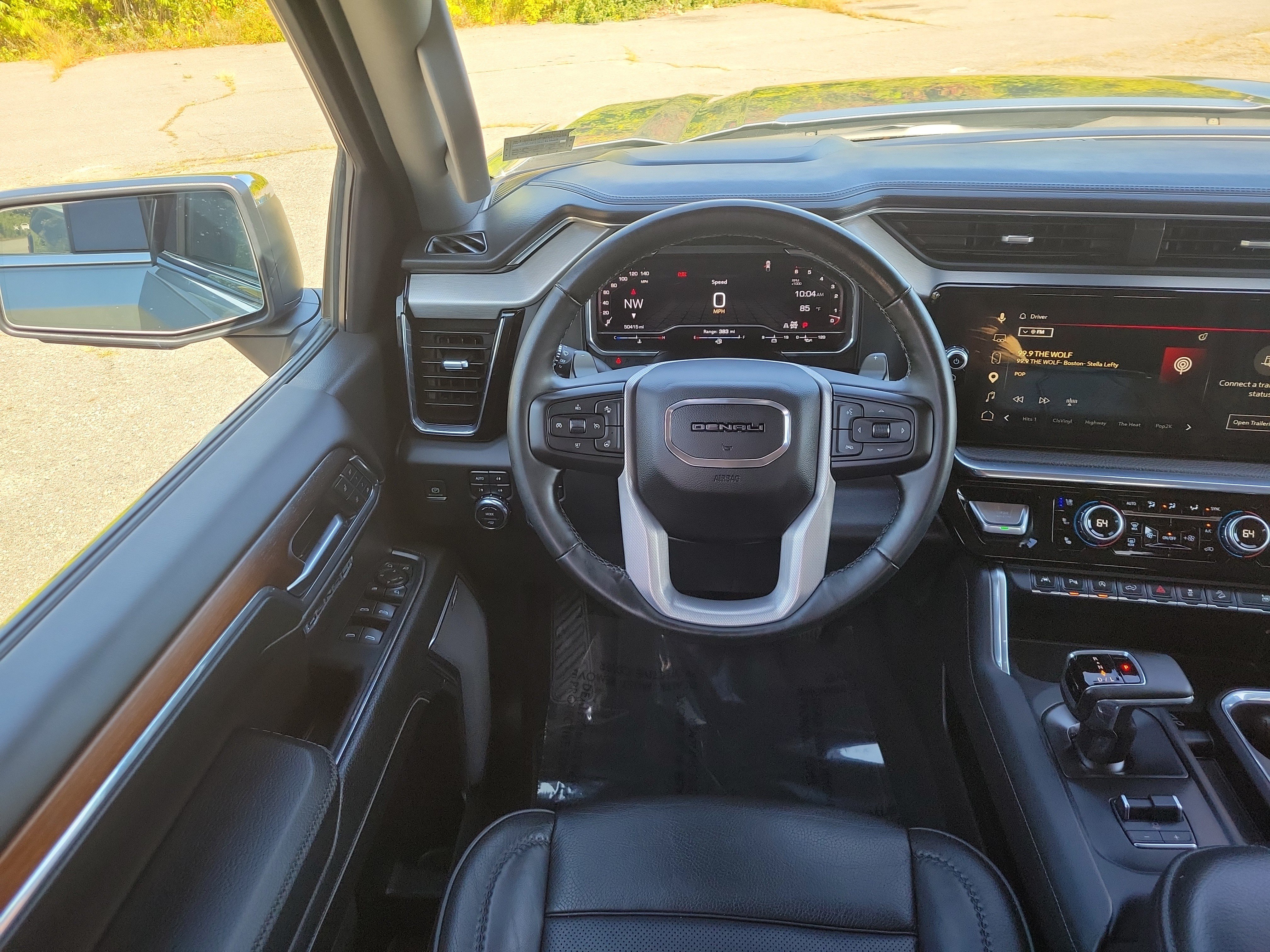 Used 2024 GMC Sierra 1500 Denali AWD/4WD image 19