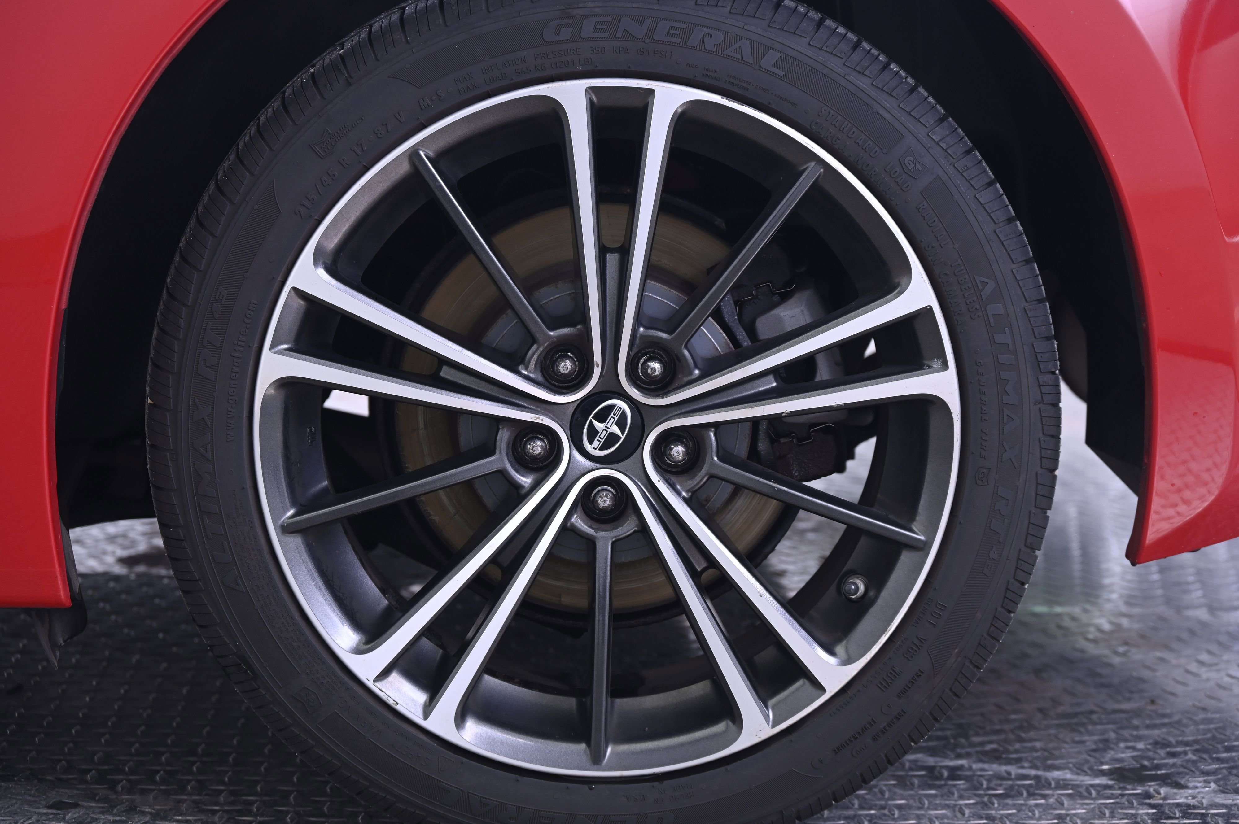 Used 2013 Scion FR-S image 13