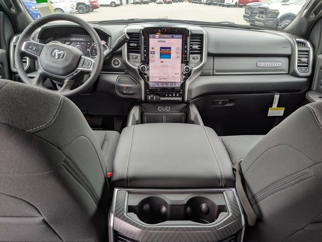 New 2026 RAM 2500 Big Horn AWD/4WD image 21