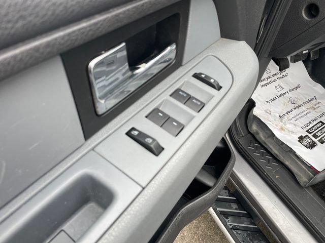 Used 2013 Ford F150 XLT w/ Luxury Equipment Group AWD/4WD image 12