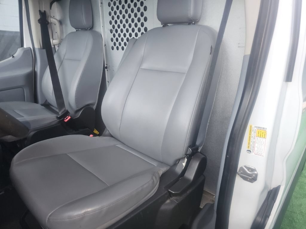 Used 2018 Ford Transit 250 130 Low Roof RWD image 10
