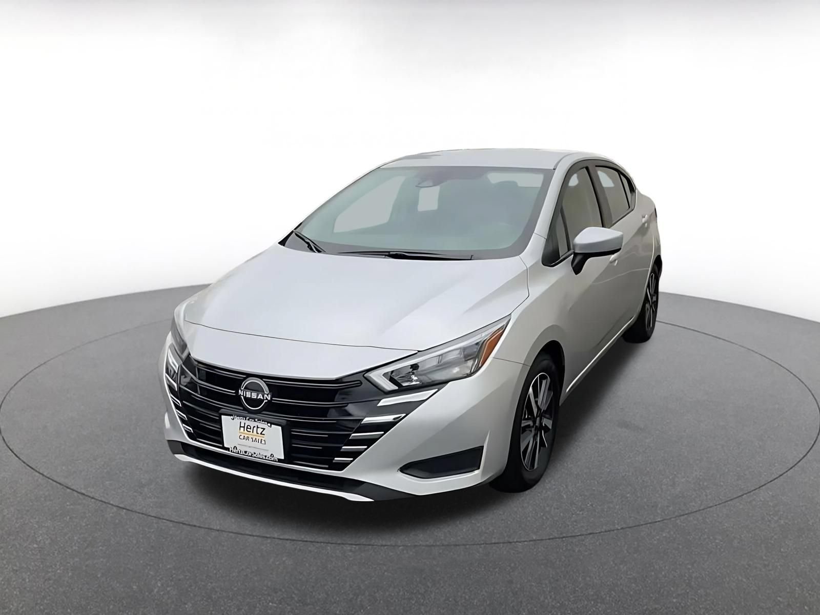 Used 2025 Nissan Versa SV FWD image 6