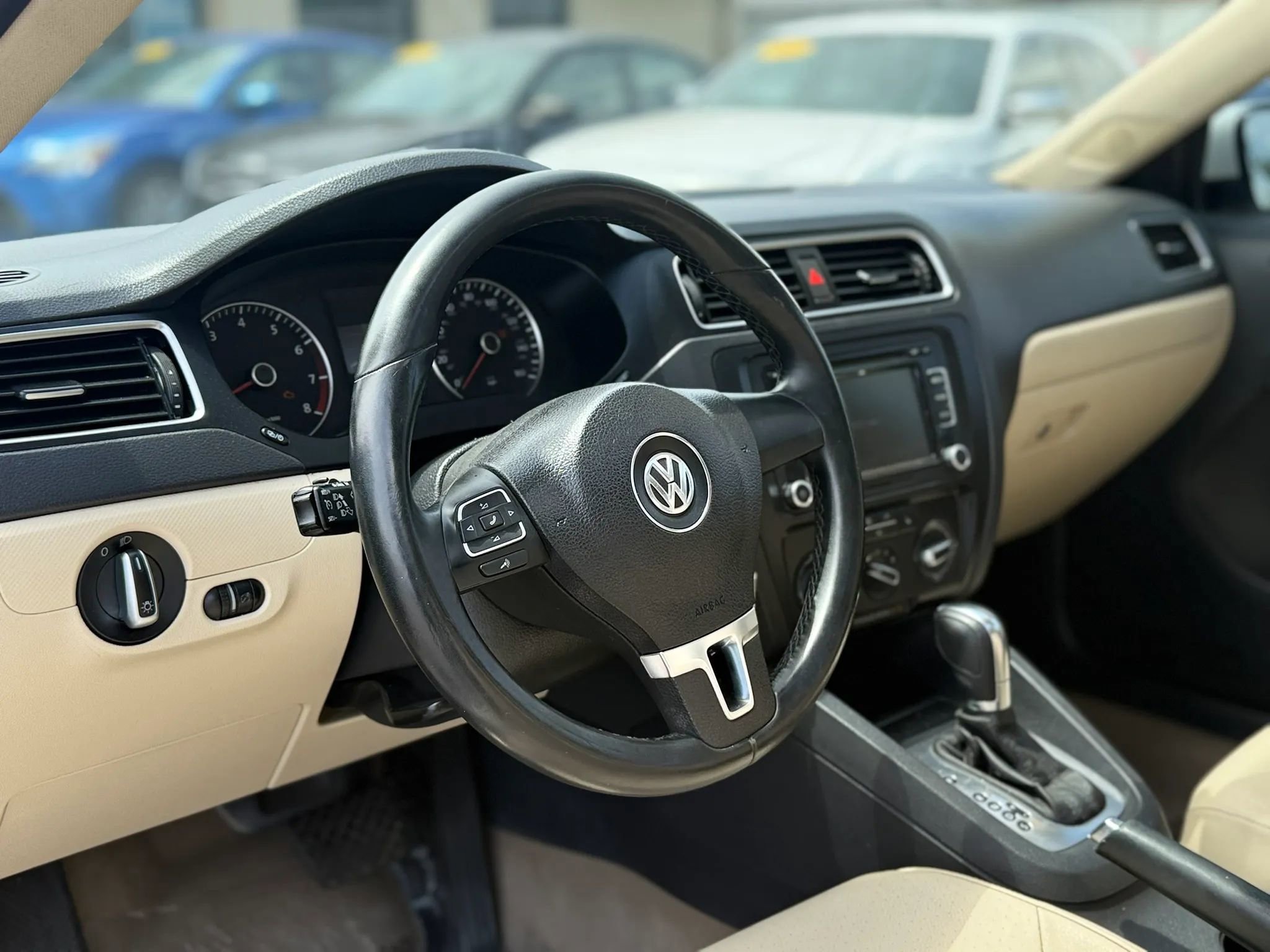 Used 2012 Volkswagen Jetta SE FWD image 21