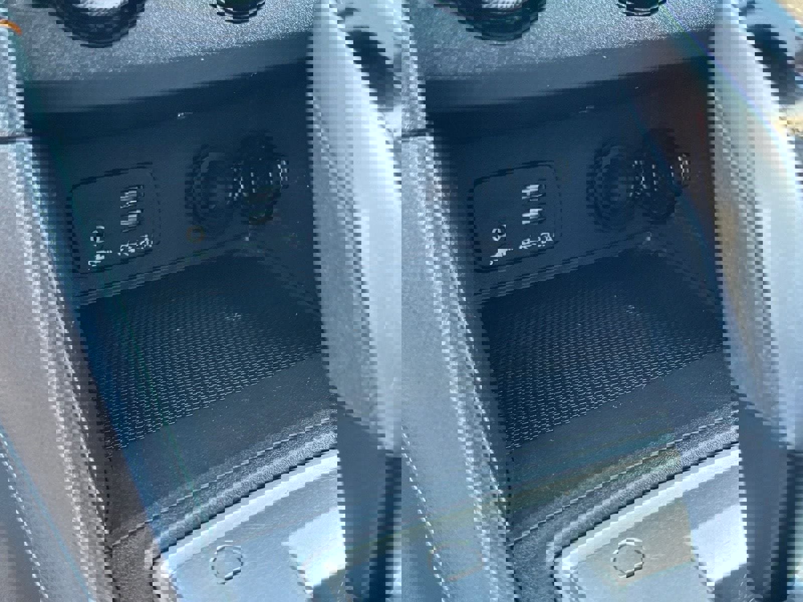 Used 2022 Subaru Crosstrek 2.0i Premium w/ Popular Package #4A AWD/4WD image 27