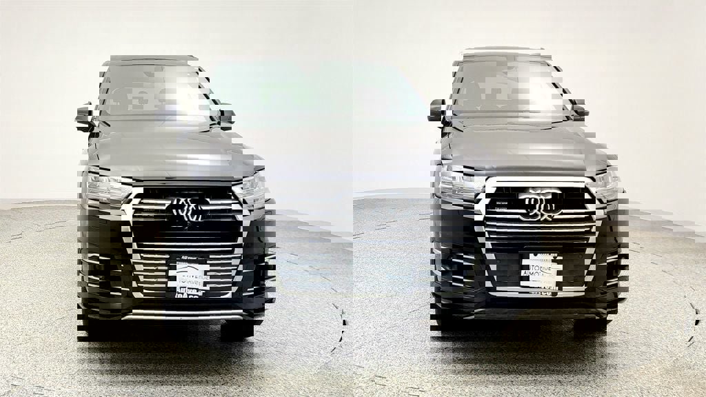 Used 2019 Audi Q7 3.0T Prestige image 2