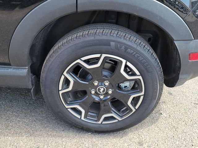 Certified 2025 Ford Bronco Sport Outer Banks w/ Outer Banks Tech Package+ AWD/4WD image 11