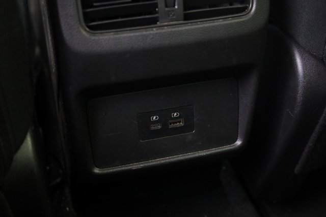 Used 2023 Nissan Rogue SV image 23