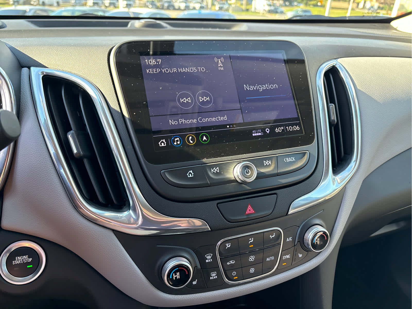 Certified 2020 Chevrolet Equinox LT FWD image 11