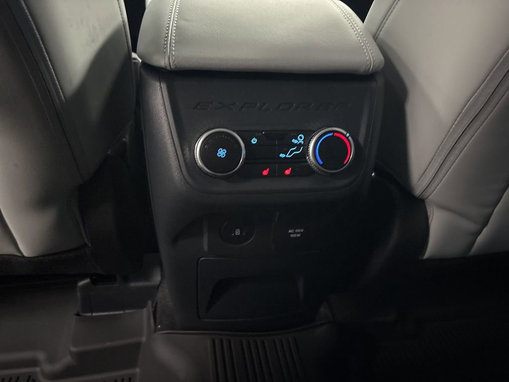 New 2026 Ford Explorer Platinum image 26