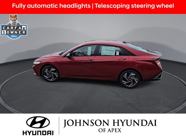 Certified 2025 Hyundai Elantra Sport FWD image 5