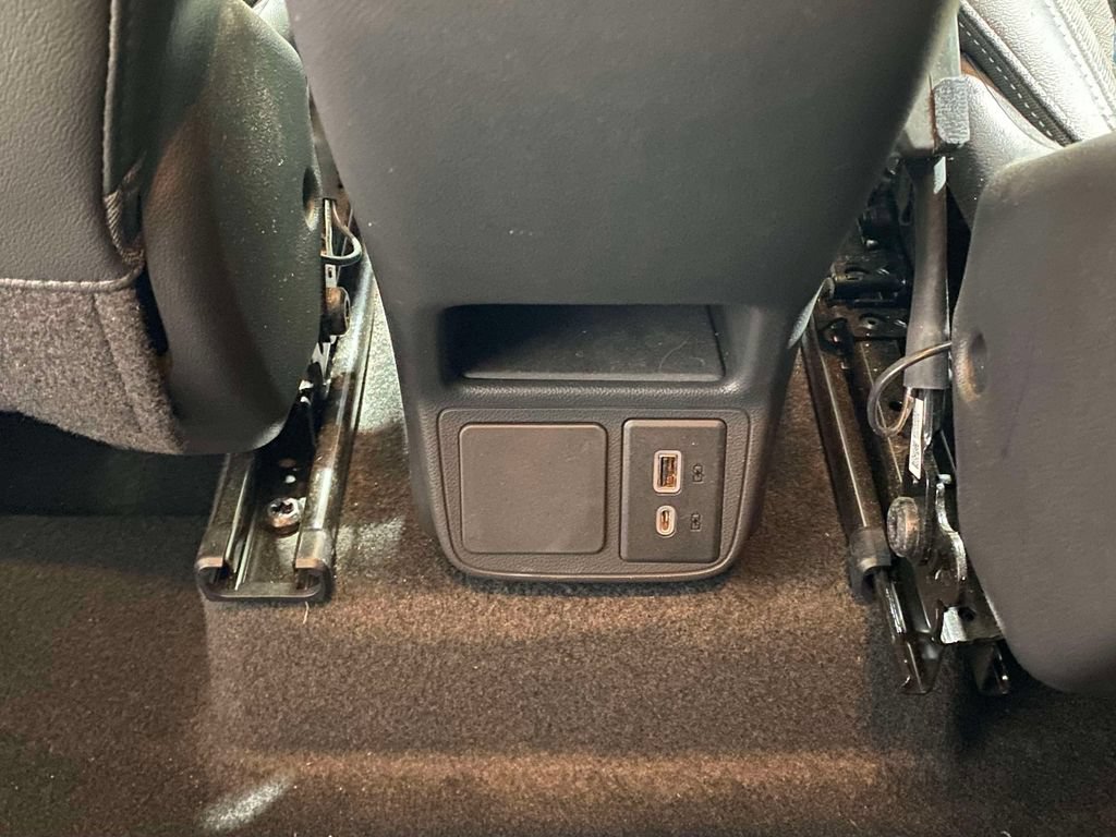 Used 2024 Buick Encore GX Preferred FWD image 12