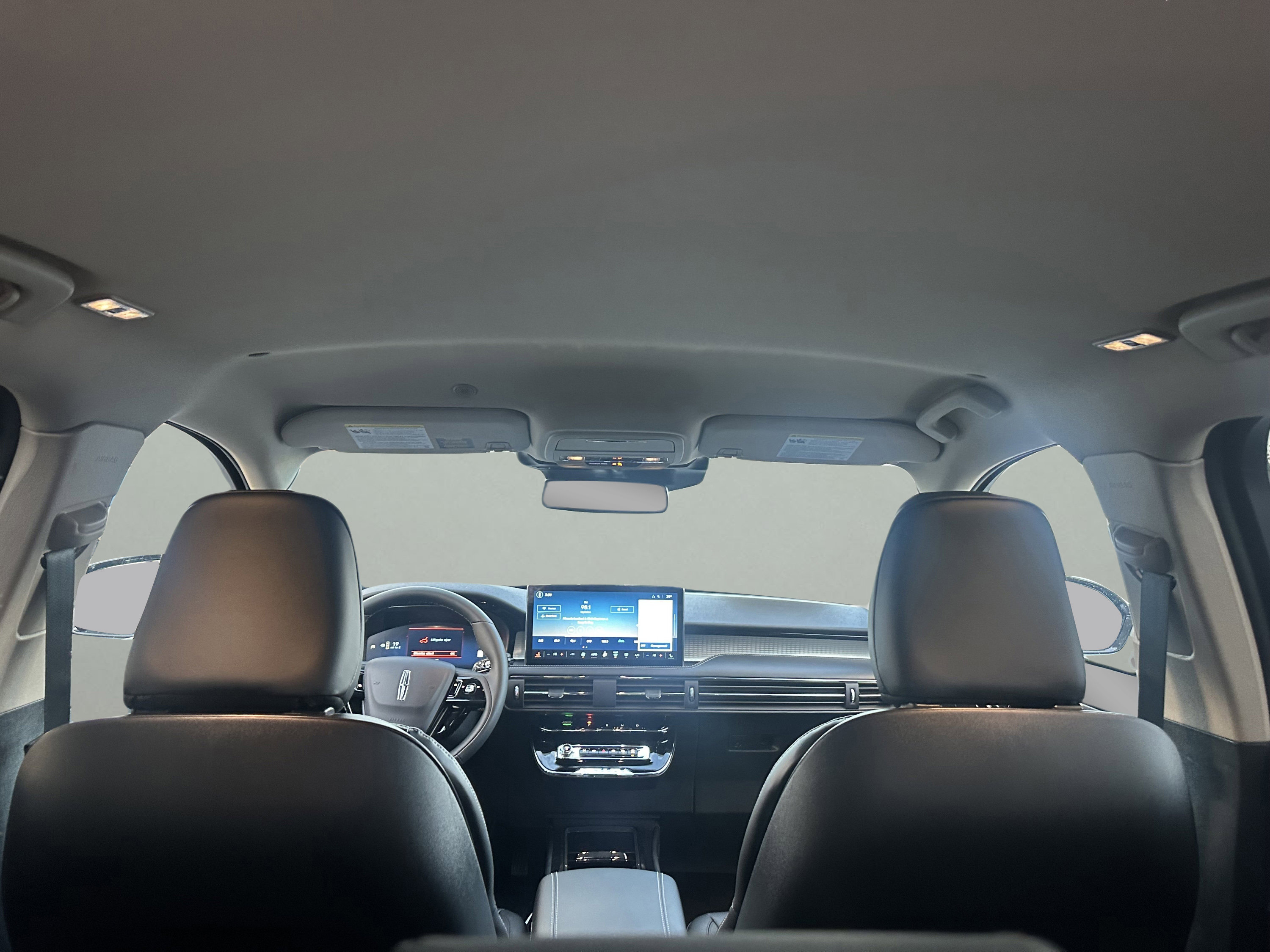 New 2026 Lincoln Corsair Premiere image 17