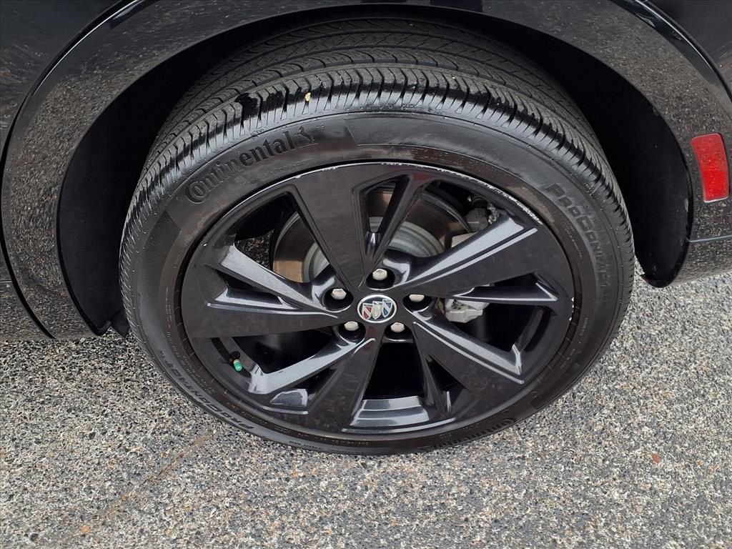 Certified 2023 Buick Envision Essence w/ Sport Touring Package FWD image 20