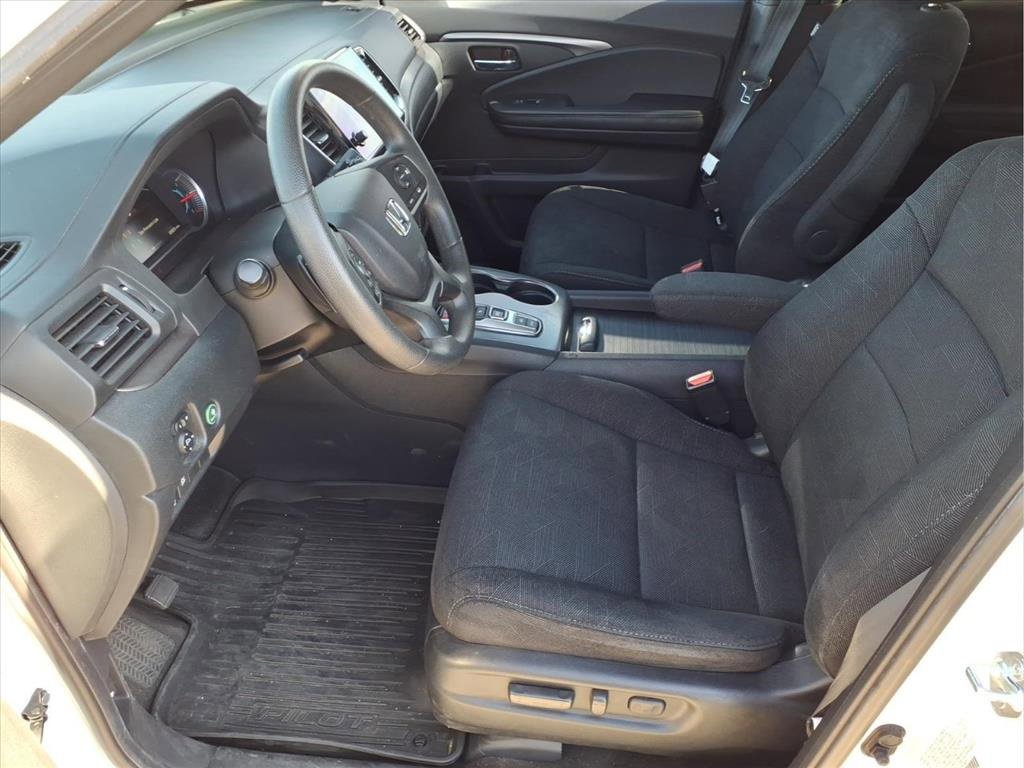 Used 2022 Honda Pilot Sport image 14