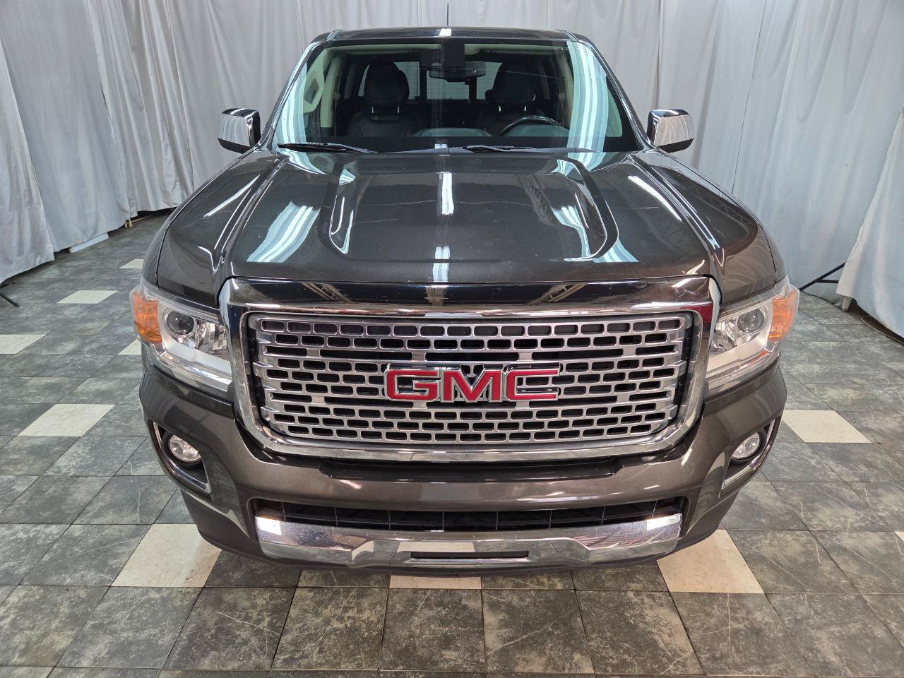 Used 2020 GMC Canyon Denali AWD/4WD image 3
