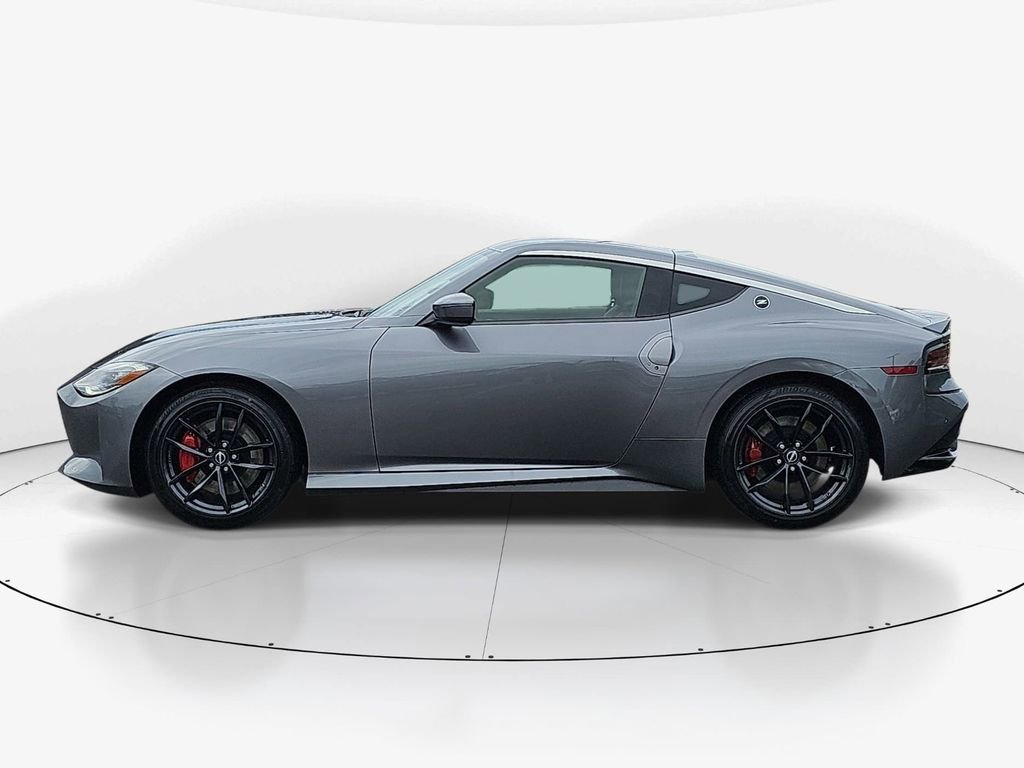 Used 2025 Nissan Z Performance w/ Floor Mat Package RWD image 9