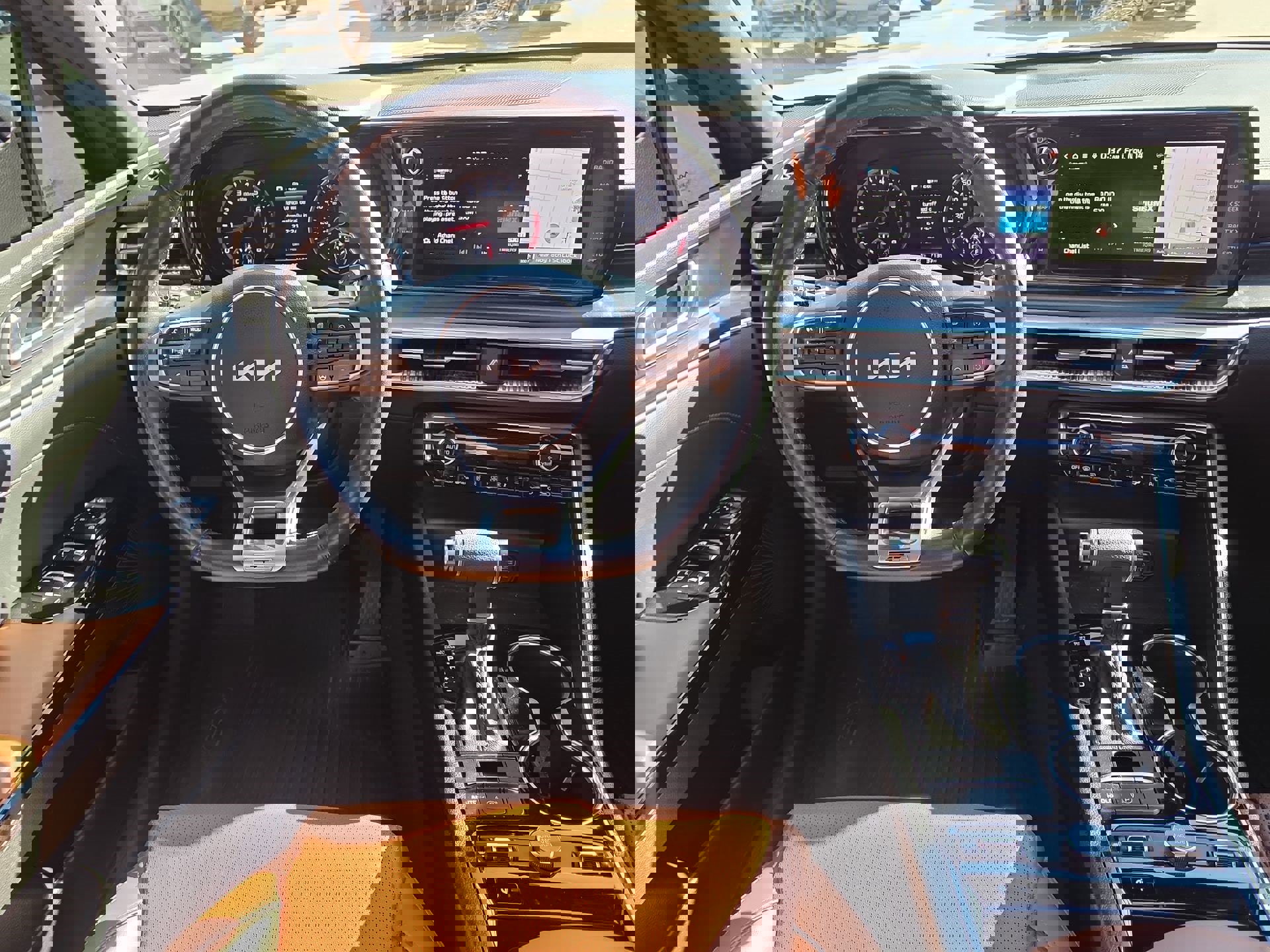 Used 2024 Kia K5 GT image 14