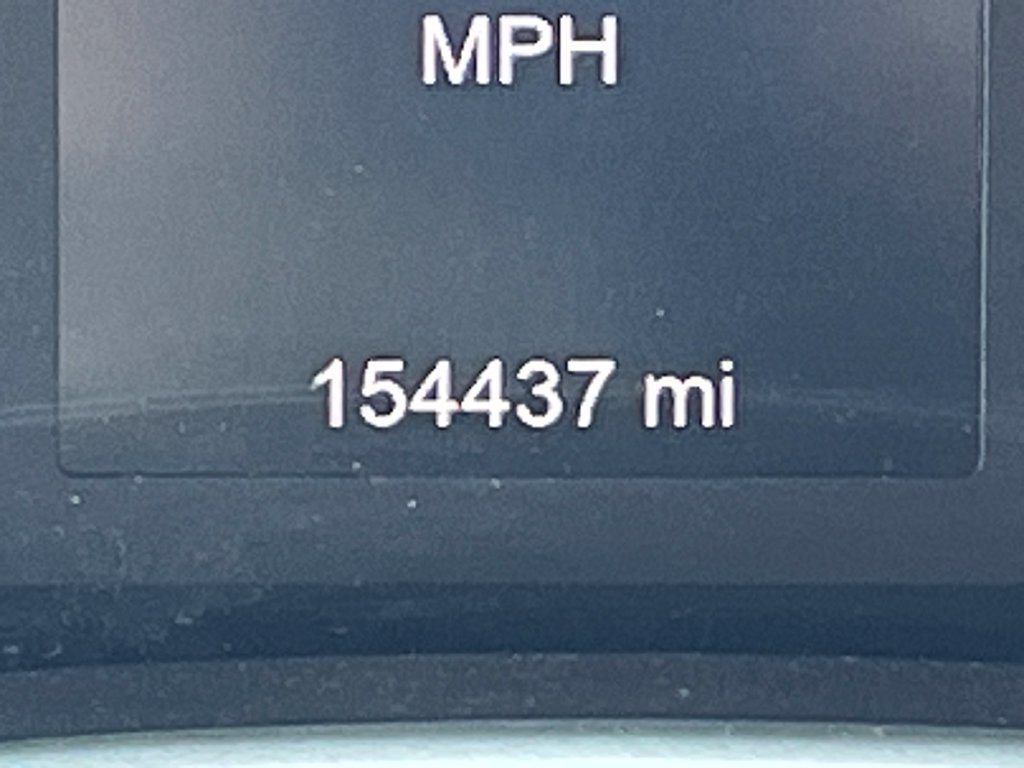Used 2017 Chrysler Pacifica Touring-L w/ Tire & Wheel Group FWD image 20