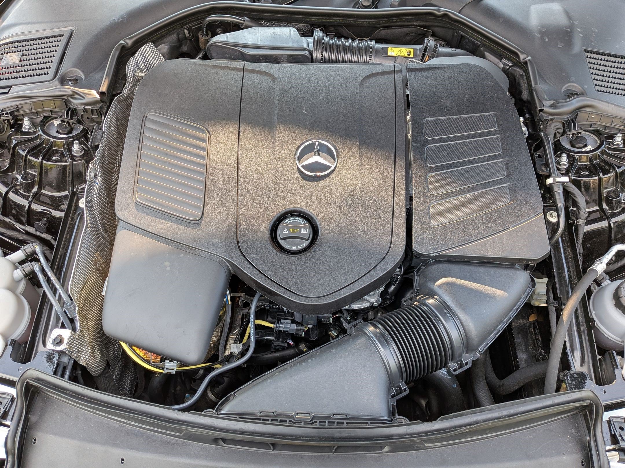 Used 2025 Mercedes-Benz C 300 Sedan image 33