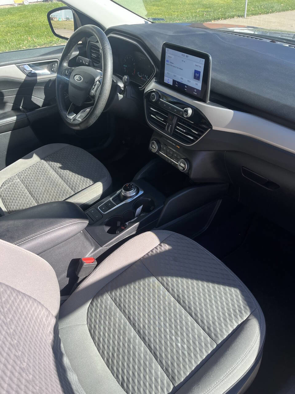 Used 2021 Ford Escape SE w/ Convenience Package image 25