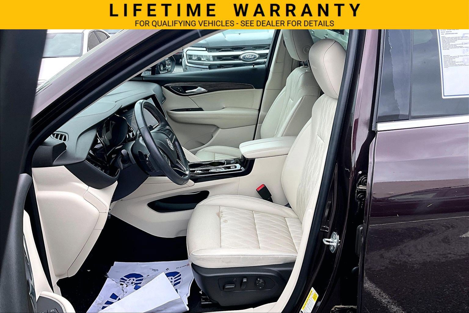 Used 2022 Buick Envision Avenir w/ Premium Seat Package FWD image 21
