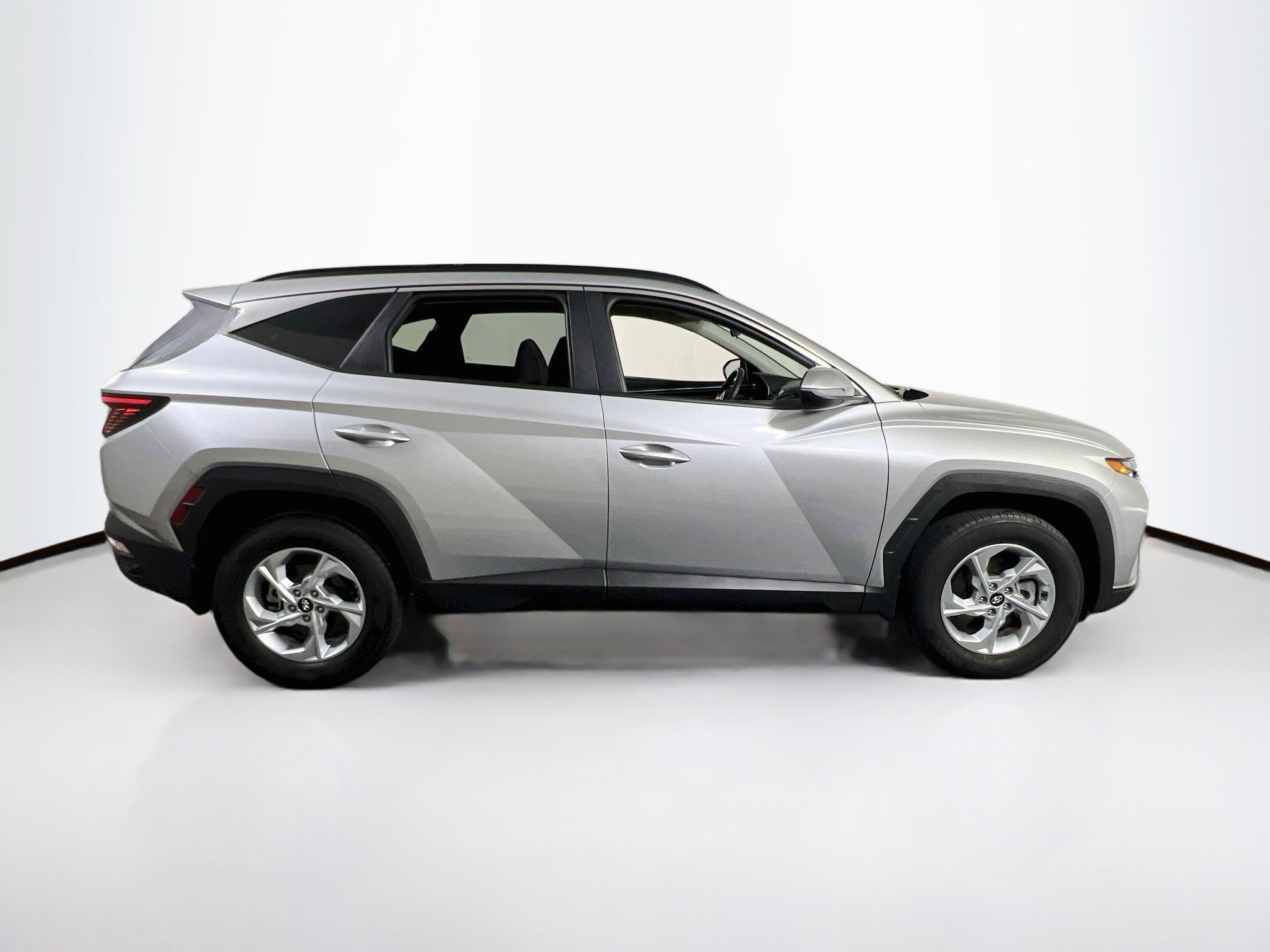 Used 2023 Hyundai Tucson SEL AWD/4WD image 4